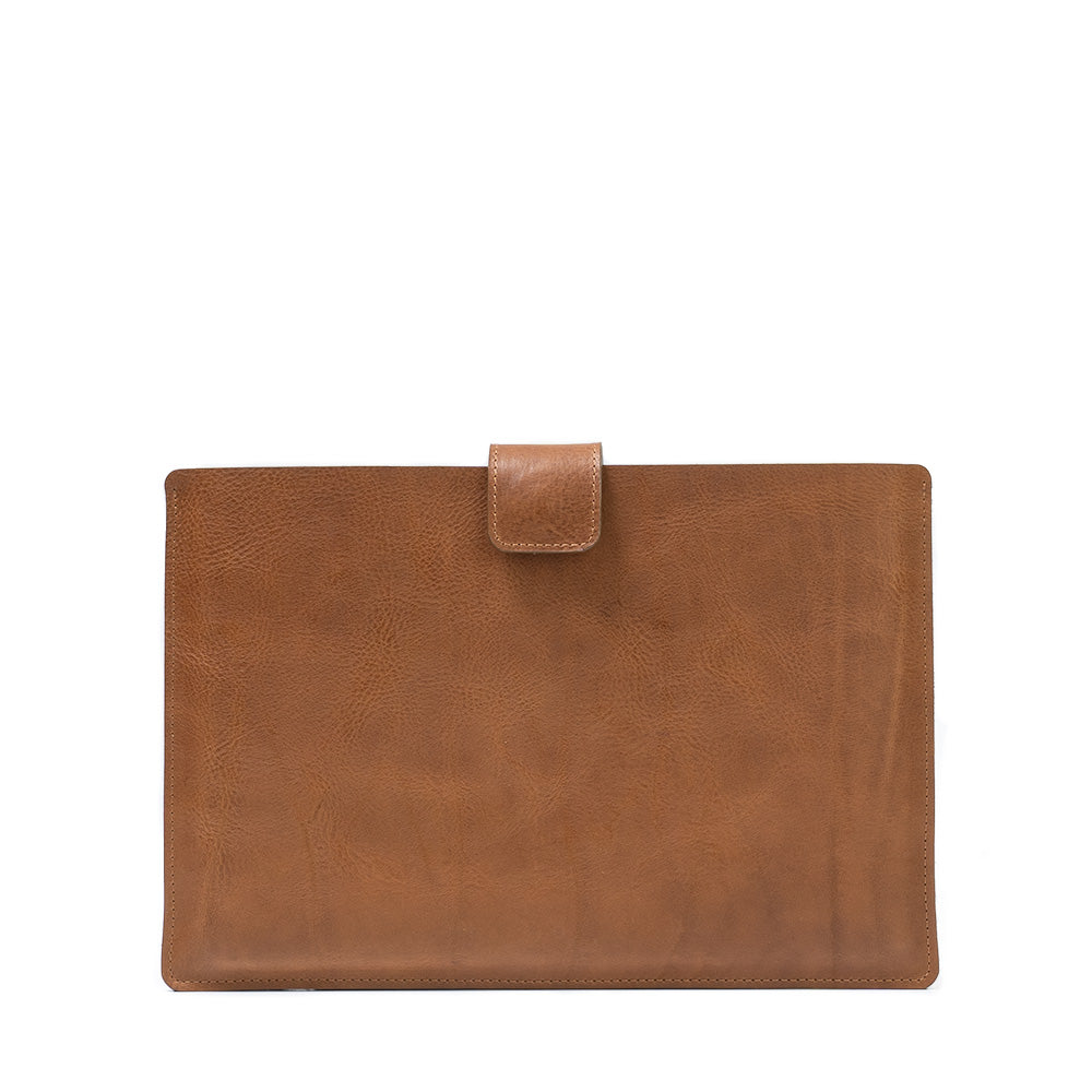 Kožený obal pro MacBook s kapsou na zip – Executive Sleeve