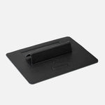 Luxusní kožený stolní stojan pro iPad – Studio Edition