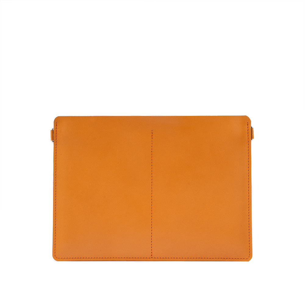 Kožená taška na iPad – The Minimalist 4.0