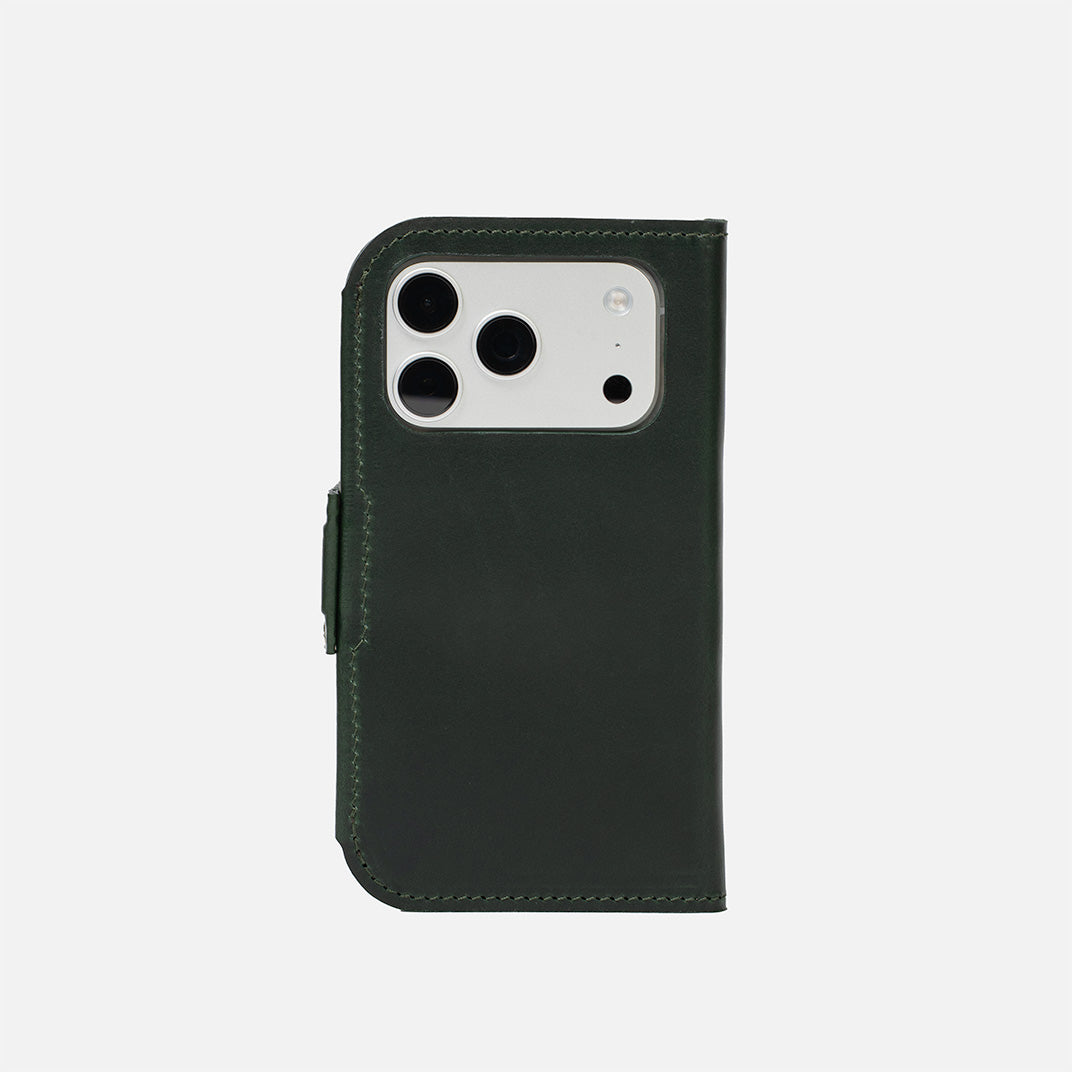 Kožené pouzdro typu Folio pro iPhone 17 – Classic 5.0 (MagSafe)