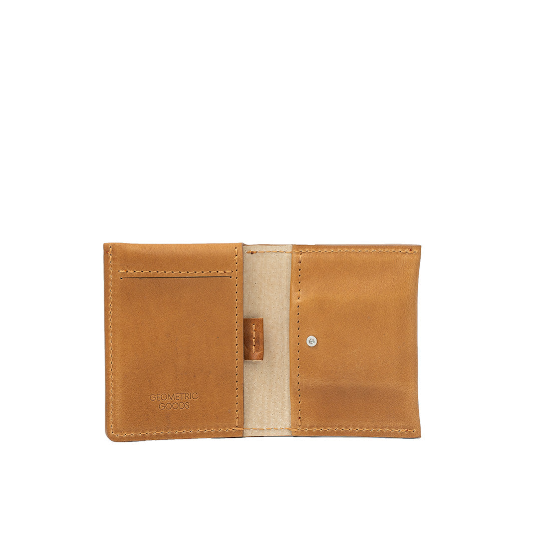 Kožené pouzdro na karty Minimalist 5.1 s kapsou pro AirTag