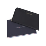 Tommy Hilfiger - Tommy Hilfiger Women's Wallet