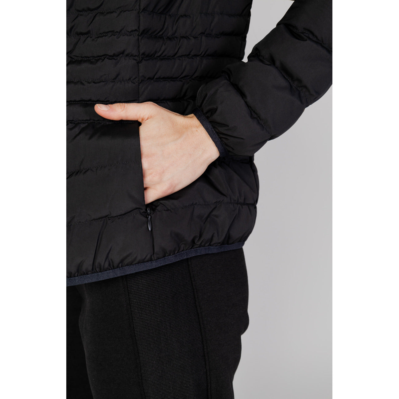 Ea7 - Ea7 Women's Windbreaker